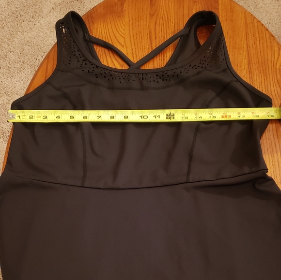 Lane Bryant "Livi Active" black racerback top - size 14/16 - Picture 7 of 9